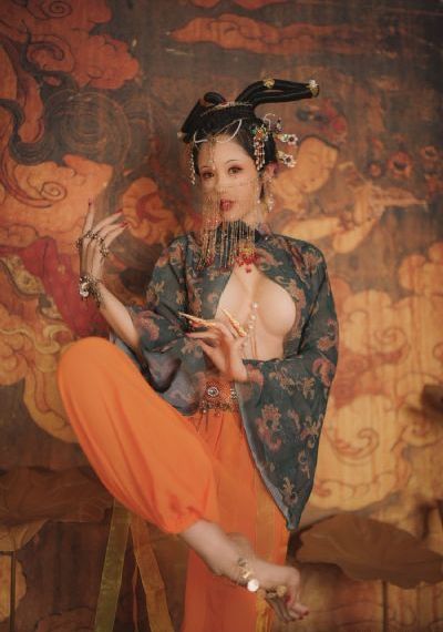 亚洲女同中文字幕一区二区_BD国语高清迅雷在线观看